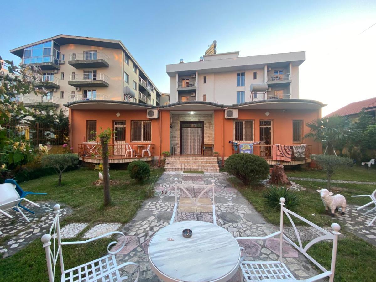 Guroal Hotel Shëngjin Exterior foto