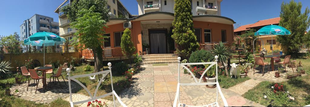 Guroal Hotel Shëngjin Exterior foto